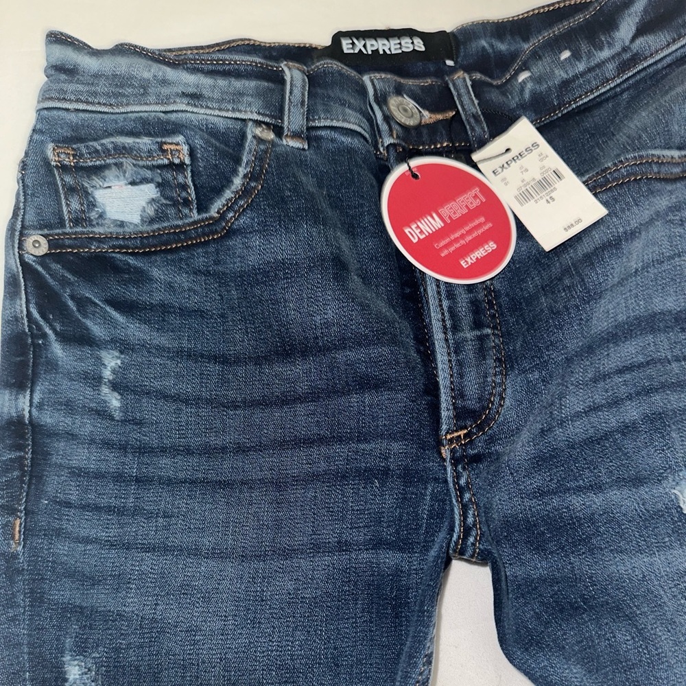 Express “Denim Perfect” High-rise • Stretch • Ankle Legging Size 4Short